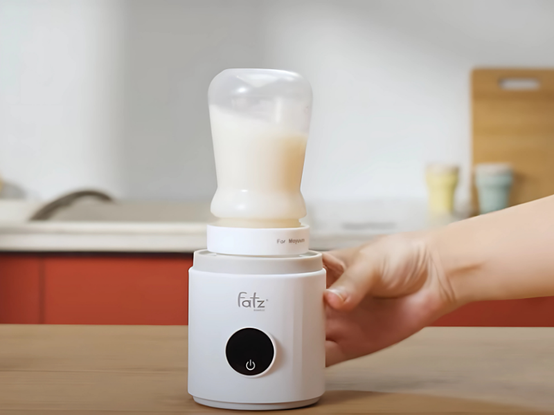 Cách hâm sữa mẹ an toàn, nhanh chóng và giàu dưỡng chất